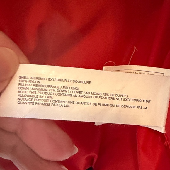 GAP Black Quilted Puffer Vest with Red Lining, Large - Picture 4 of 6